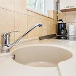 شقة Private House - Terrace, Free Parking & Comfort *