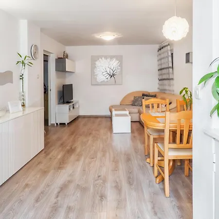 Private House - Terrace, Free Parking & Comfort Apartman Split